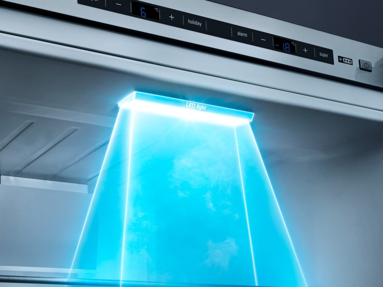 LED Licht bei Christ Gebäudetechnik GmbH & Co. KG in Kirtorf