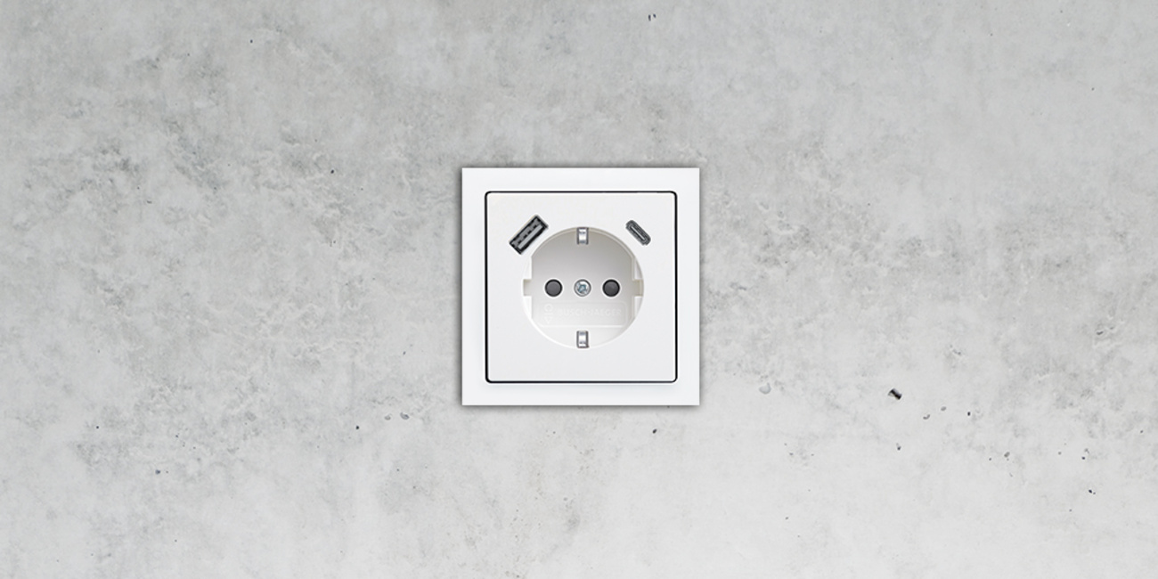 SCHUKO® USB-Steckdose bei Christ Gebäudetechnik GmbH & Co. KG in Kirtorf